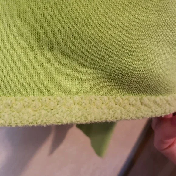 Women's Lime Green Colorful Fish Embroidered Sweatshirt Sz Small - Picture 4 of 7